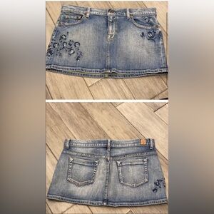 2000’s (2007 or earlier!) vintage y2k Guess Jeans denim skirt-size 29 w crystals